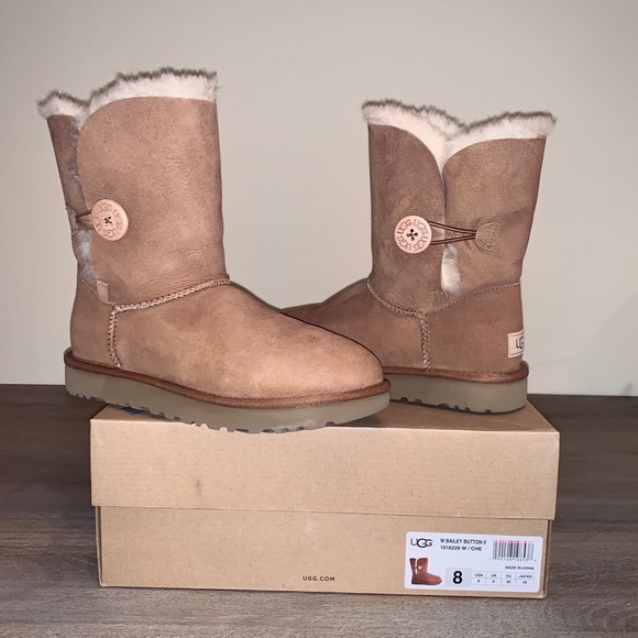 UGG Shoes - UGG Bailey Button II Chestnut